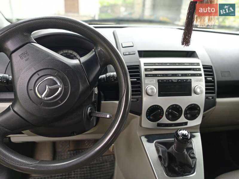 Мінівен Mazda 5 2007 в Рівному