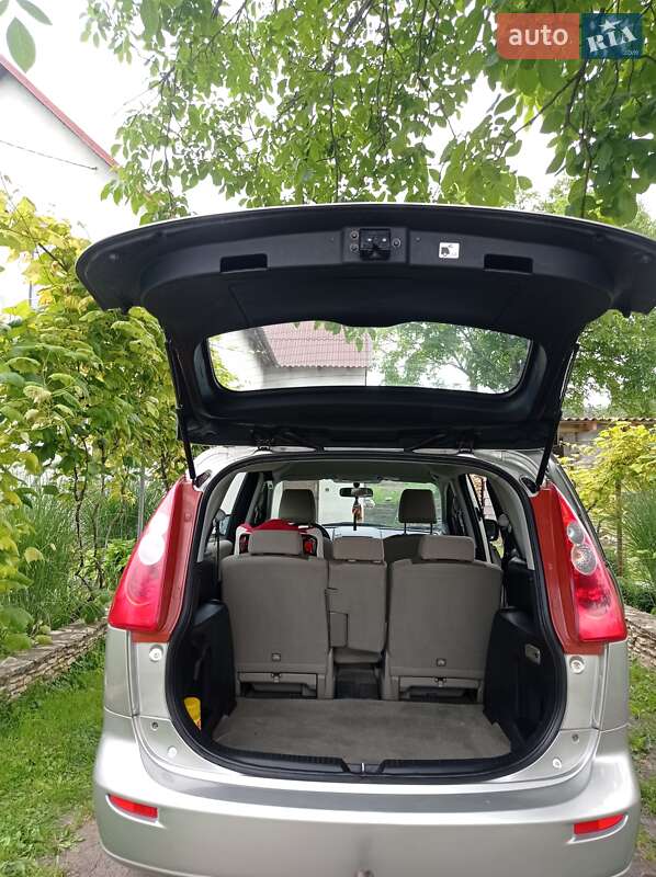 Мінівен Mazda 5 2007 в Рівному