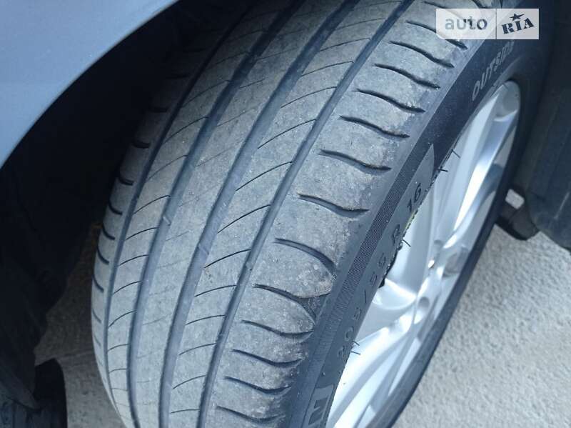 Мінівен Mazda 5 2011 в Чернівцях фото 20 Мінівен Mazda 5 2011 в Чернівцях