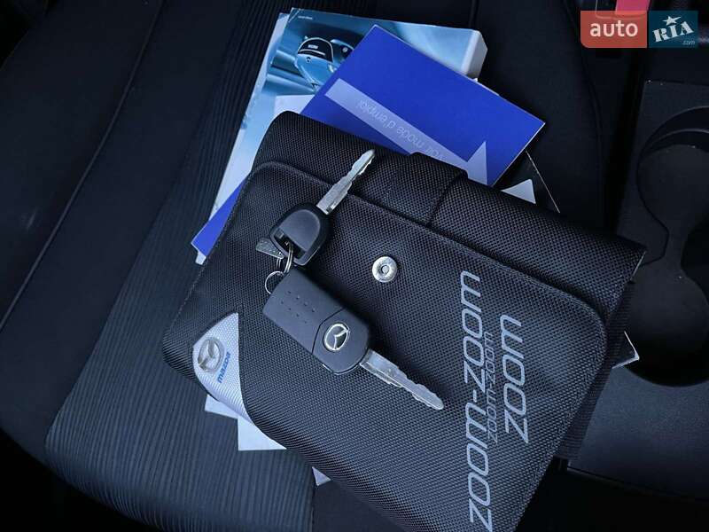 Минивэн Mazda 5 2012 в Харькове