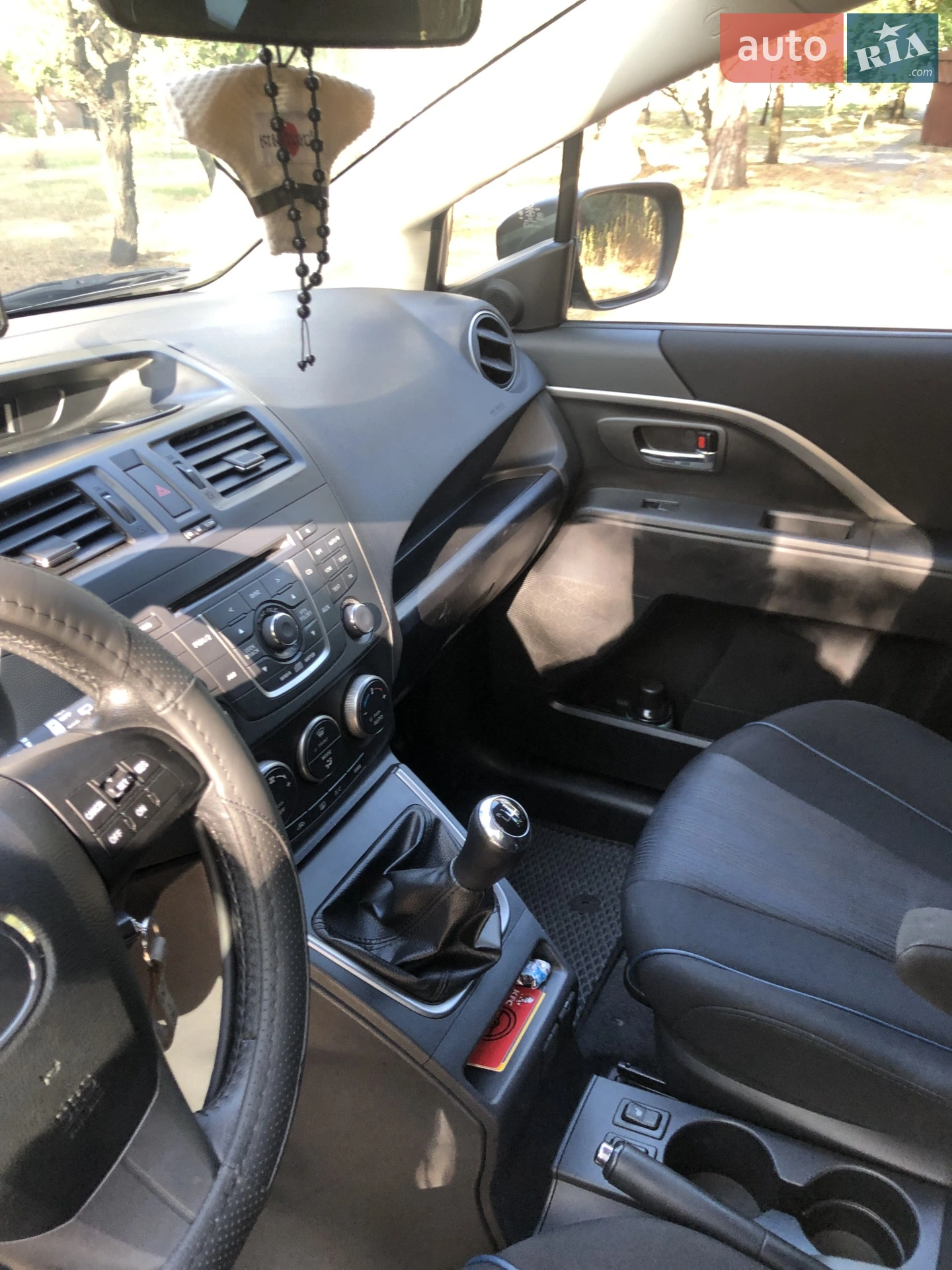 2011 Mazda 5 - мініатюра 9