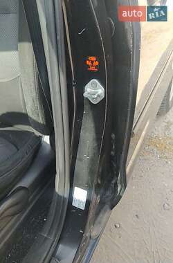 Минивэн Mazda 5 2005 в Каменском