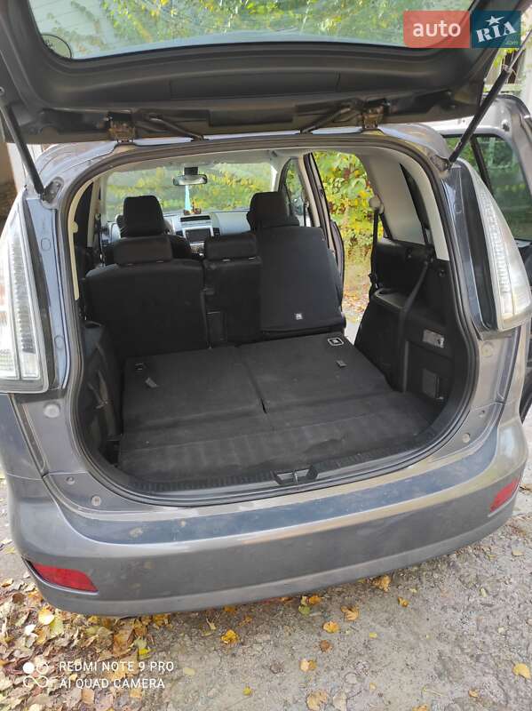 Минивэн Mazda 5 2008 в Павлограде