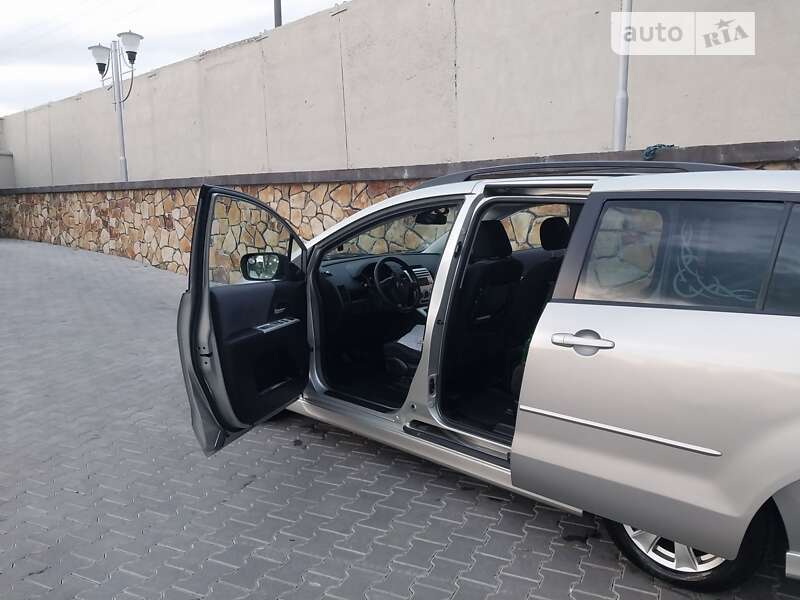 Мінівен Mazda 5 2006 в Ямполі