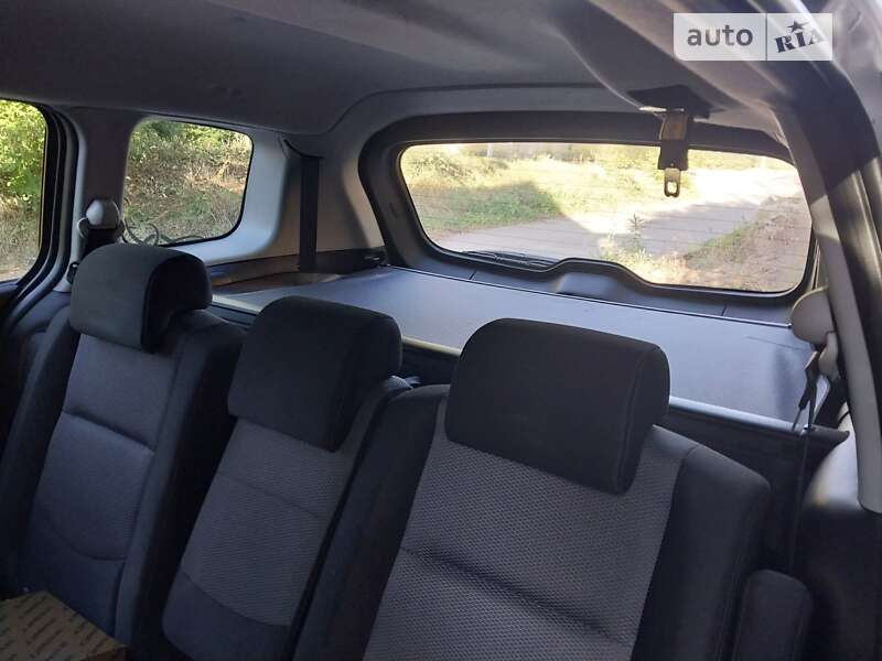Мінівен Mazda 5 2006 в Ямполі