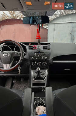 Мінівен Mazda 5 2011 в Коростені