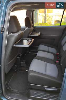 Минивэн Mazda 5 2005 в Ивано-Франковске