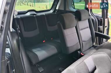 Минивэн Mazda 5 2007 в Рава-Русской