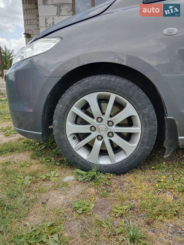 Минивэн Mazda 5 2007 в Рава-Русской
