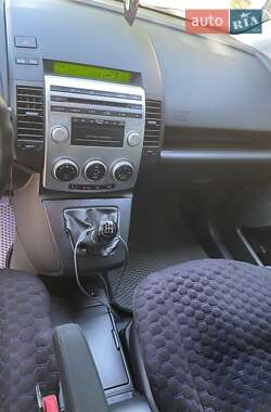 Минивэн Mazda 5 2006 в Одессе