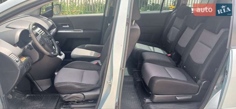 Минивэн Mazda 5 2005 в Киеве