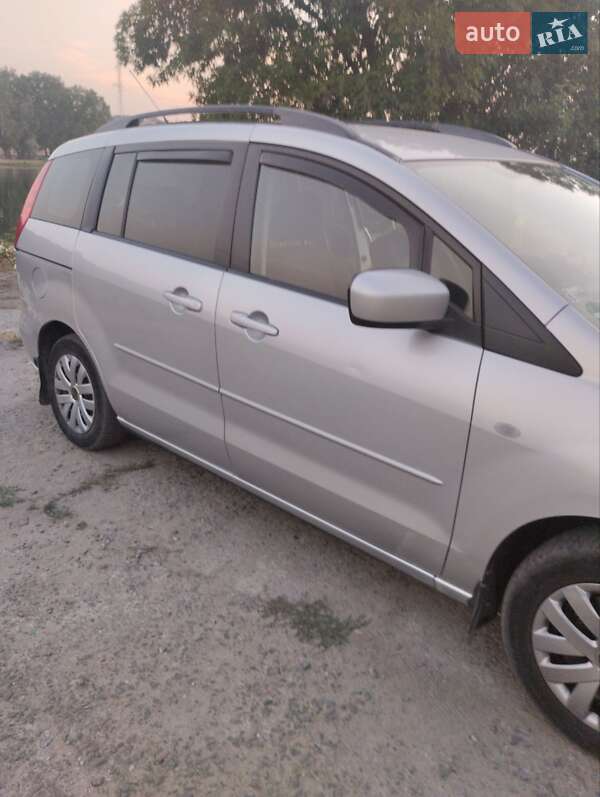 Минивэн Mazda 5 2005 в Вознесенске