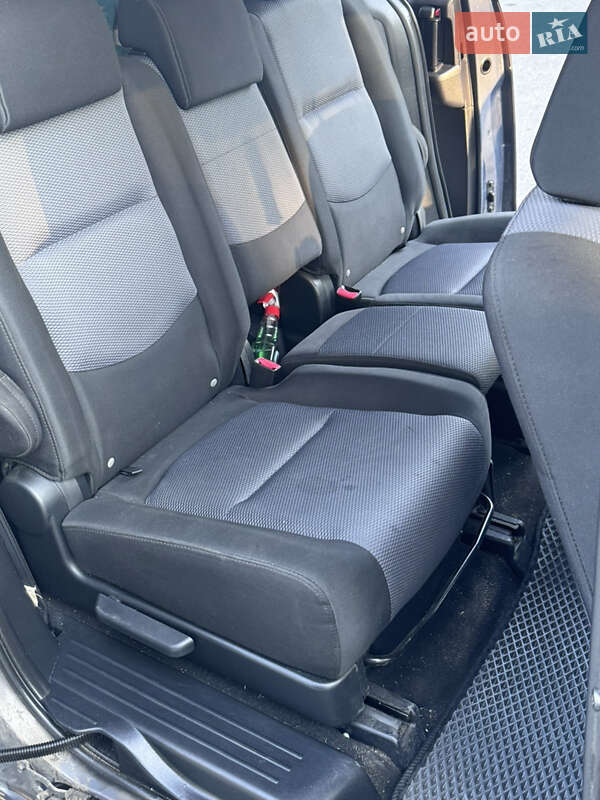 Минивэн Mazda 5 2007 в Бердичеве