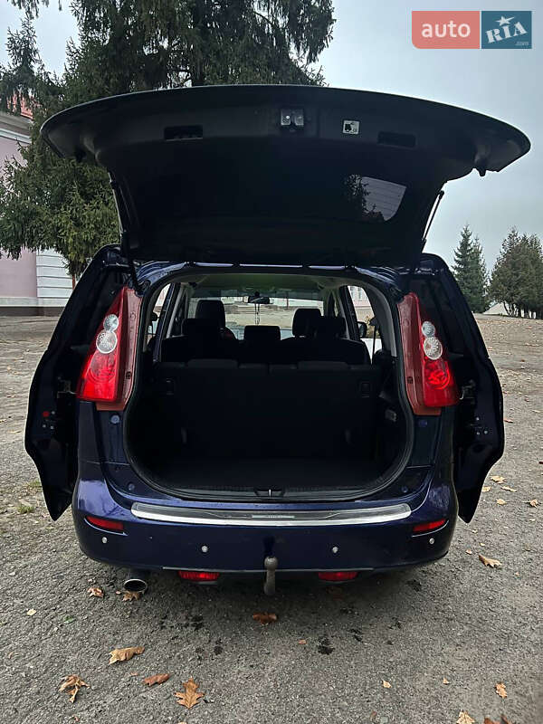 Минивэн Mazda 5 2006 в Николаеве