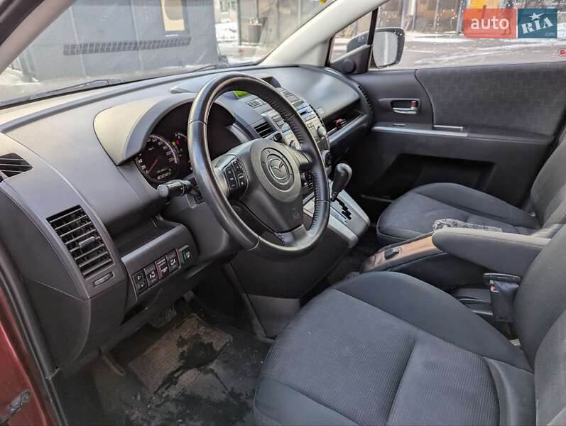 Мінівен Mazda 5 2009 в Дніпрі