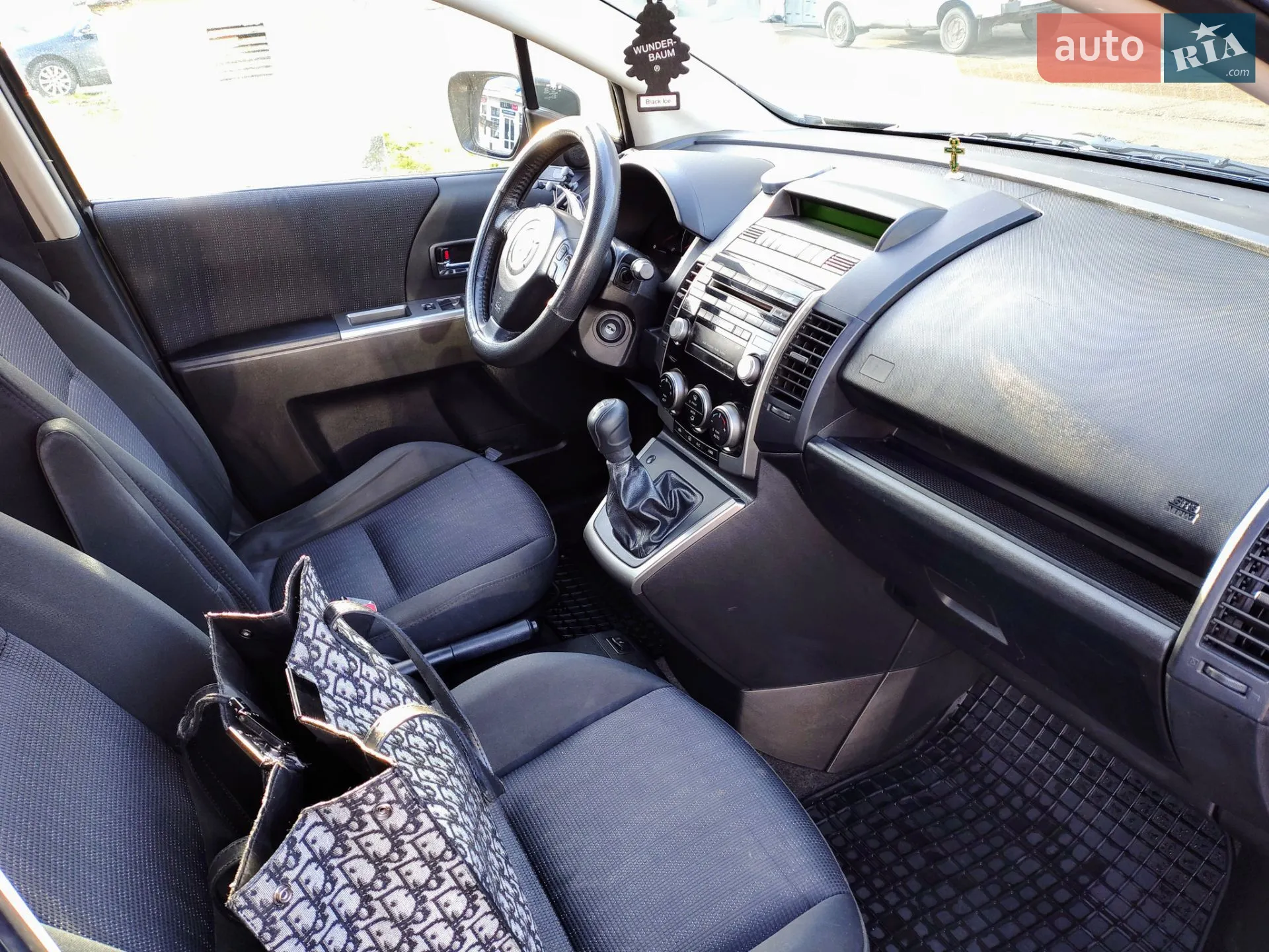 2010 Mazda 5 - мініатюра 9