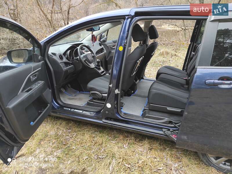 Мінівен Mazda 5 2012 в Звягелі