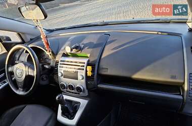 Минивэн Mazda 5 2006 в 
