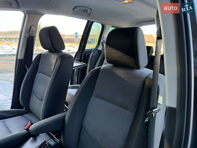 Минивэн Mazda 5 2007 в Дрогобыче