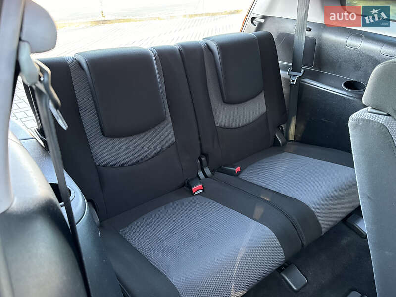 Минивэн Mazda 5 2007 в Дрогобыче