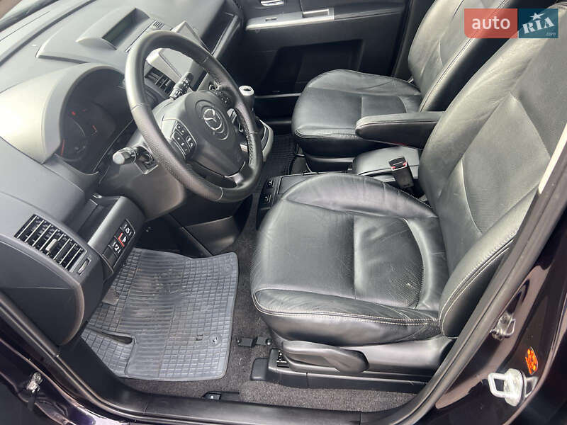 Минивэн Mazda 5 2010 в Запорожье