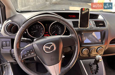 Минивэн Mazda 5 2012 в 