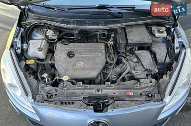Минивэн Mazda 5 2012 в 