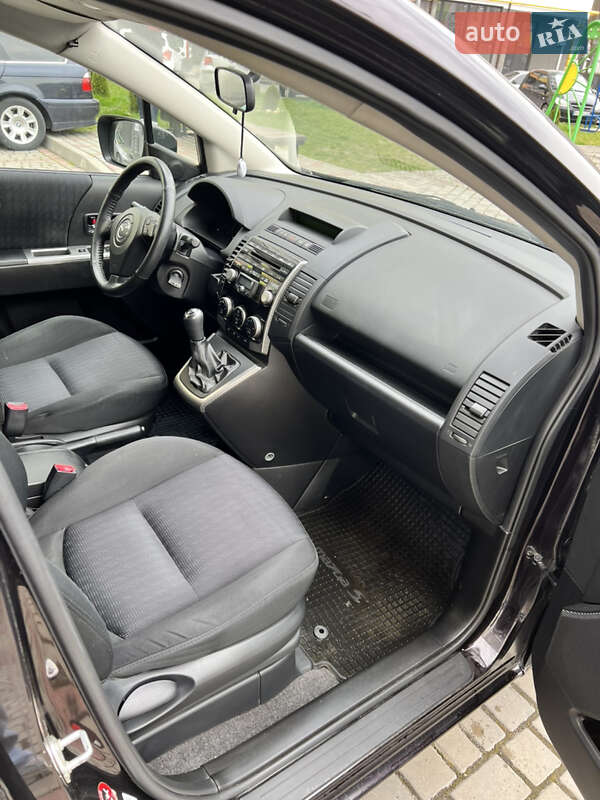 Минивэн Mazda 5 2010 в Ивано-Франковске