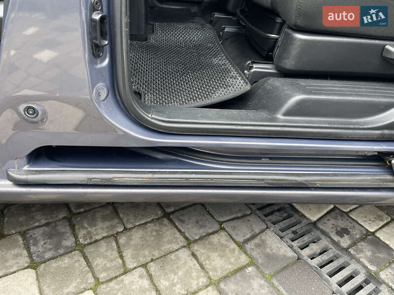 Минивэн Mazda 5 2007 в Снятине