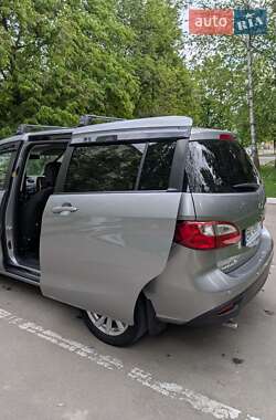 Минивэн Mazda 5 2013 в 