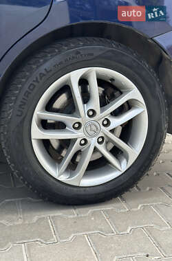 Минивэн Mazda 5 2013 в 