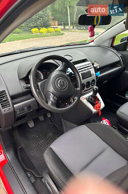 Минивэн Mazda 5 2005 в 