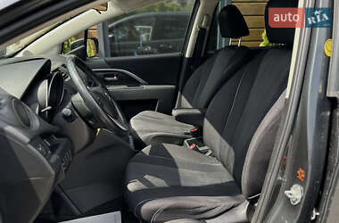Мінівен Mazda 5 2011 в 