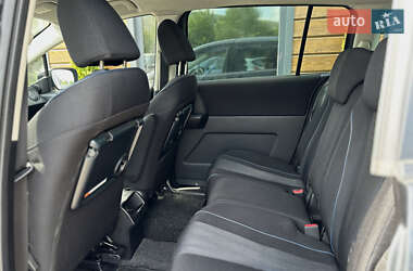 Мінівен Mazda 5 2011 в 