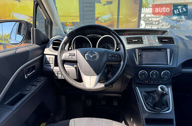 Минивэн Mazda 5 2011 в 
