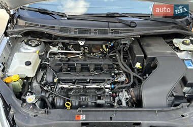 Минивэн Mazda 5 2009 в 