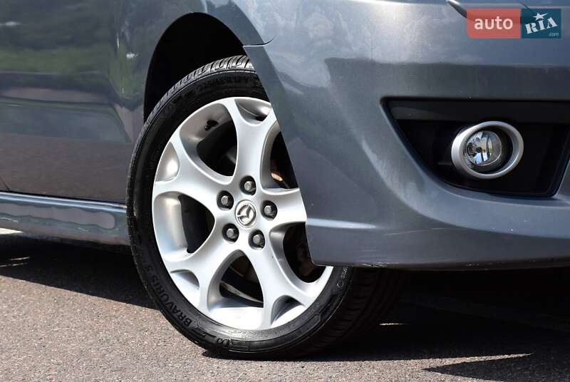 Мінівен Mazda 5 2010 в Дрогобичі