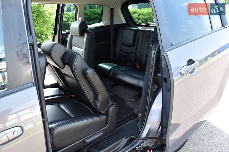 Мінівен Mazda 5 2010 в Дрогобичі