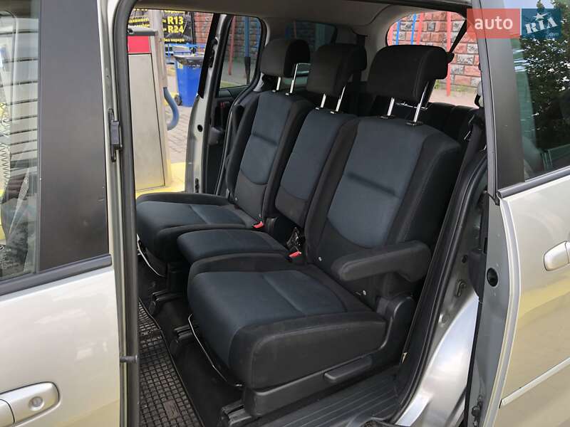Мінівен Mazda 5 2007 в Рівному