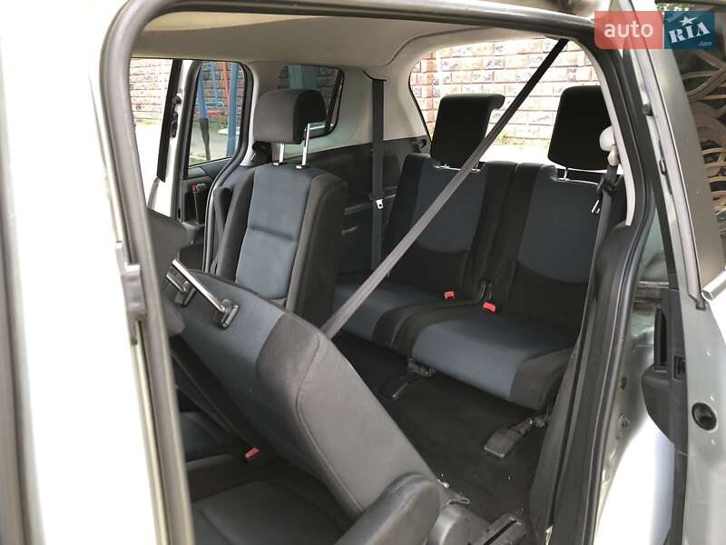 Мінівен Mazda 5 2007 в Рівному