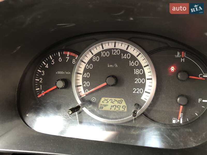 Мінівен Mazda 5 2007 в Рівному