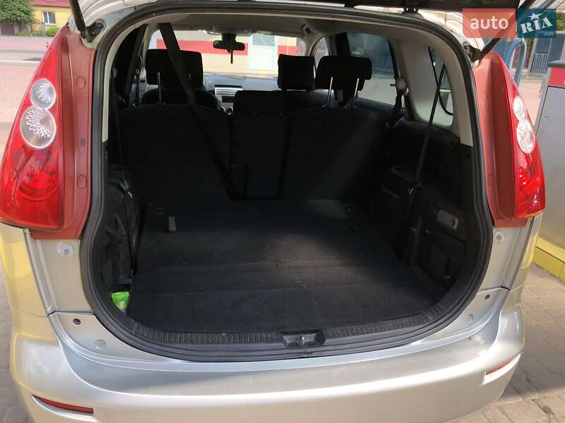 Мінівен Mazda 5 2007 в Рівному