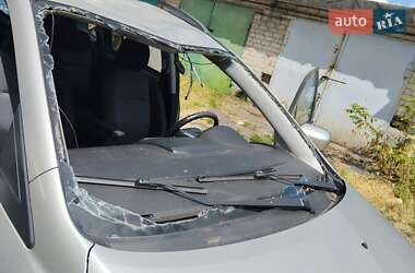 Минивэн Mazda 5 2006 в 