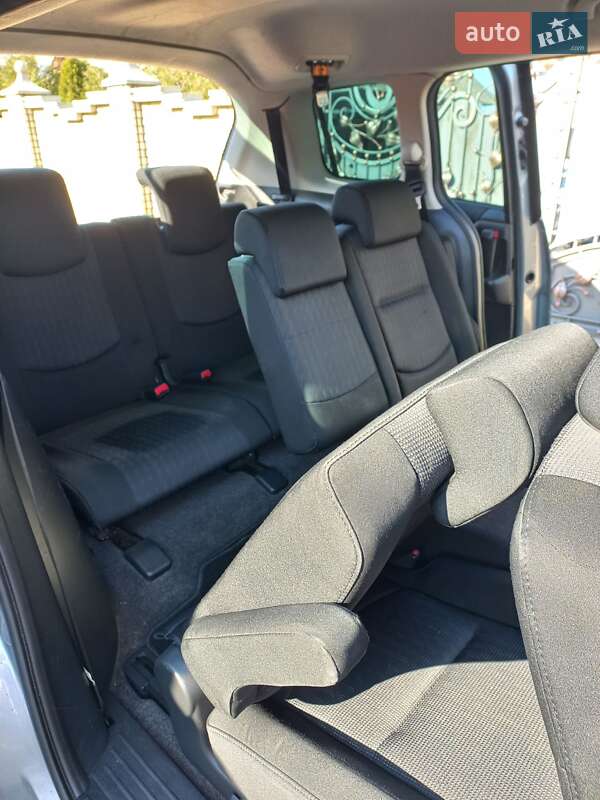 Минивэн Mazda 5 2010 в Черновцах