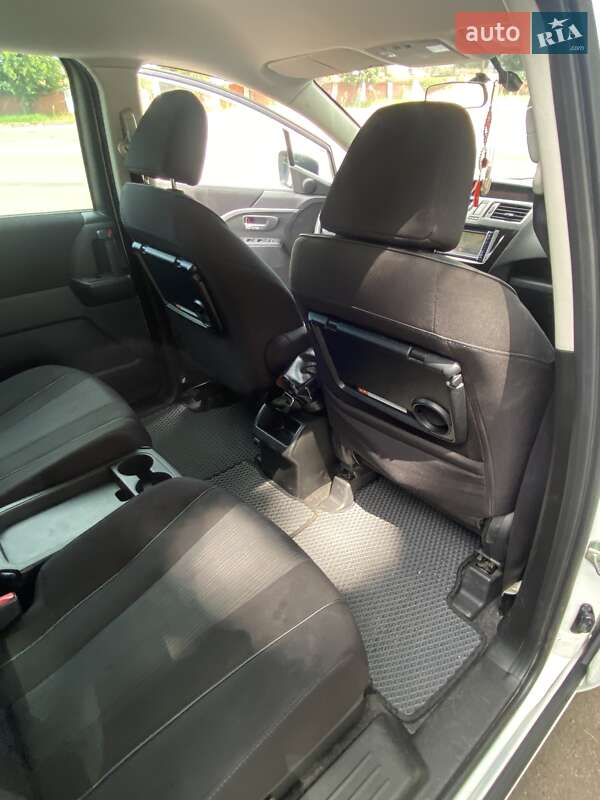 Минивэн Mazda 5 2012 в Житомире