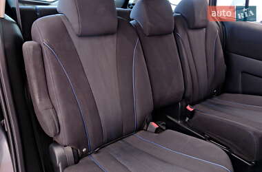 Минивэн Mazda 5 2012 в 