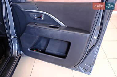 Минивэн Mazda 5 2012 в 