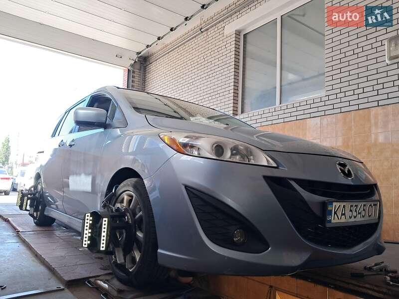 Минивэн Mazda 5 2011 в Киеве