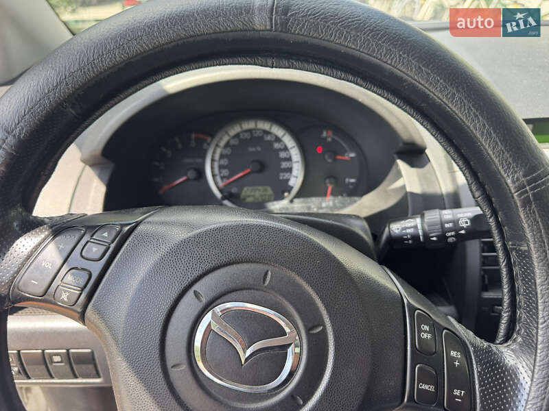 Минивэн Mazda 5 2005 в Староконстантинове