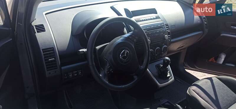 Минивэн Mazda 5 2007 в Киеве